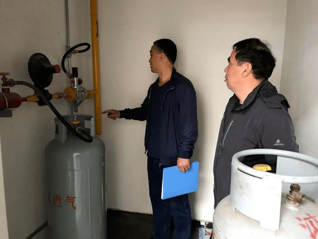 马桶人绝密行动内置修改器无限金币下载-马桶人绝密行动游戏正版下载v.5.64